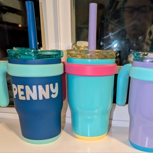 Box#6 Colorful Insulated Kid's Tumblers with Straws - Picture 3 of 16